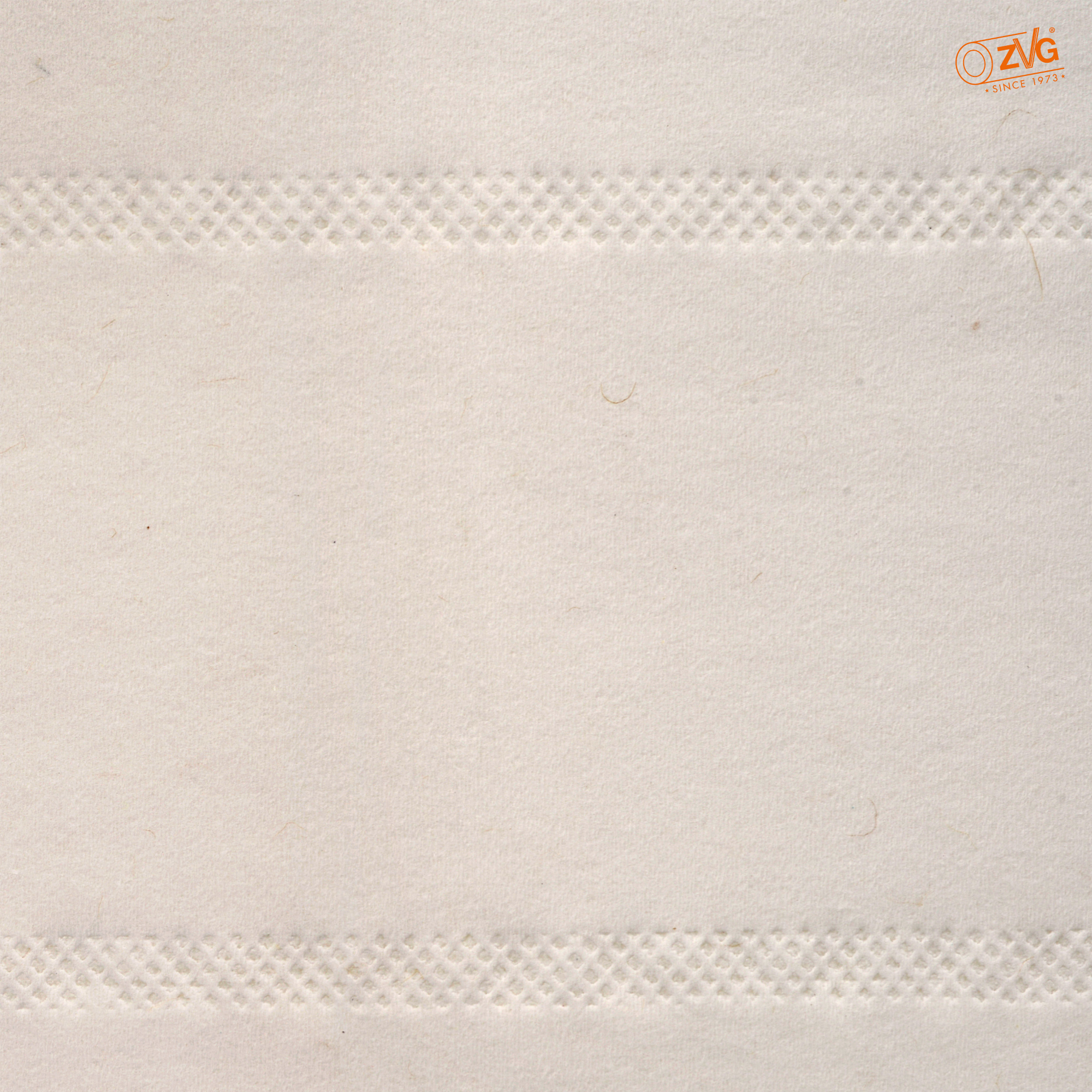 Poliertuchrolle Multisoft® Cell, 4-lagig ( 38x38 cm ) Poliertuchrolle Multisoft® Cell, 4-lagig ( 38x38 cm )